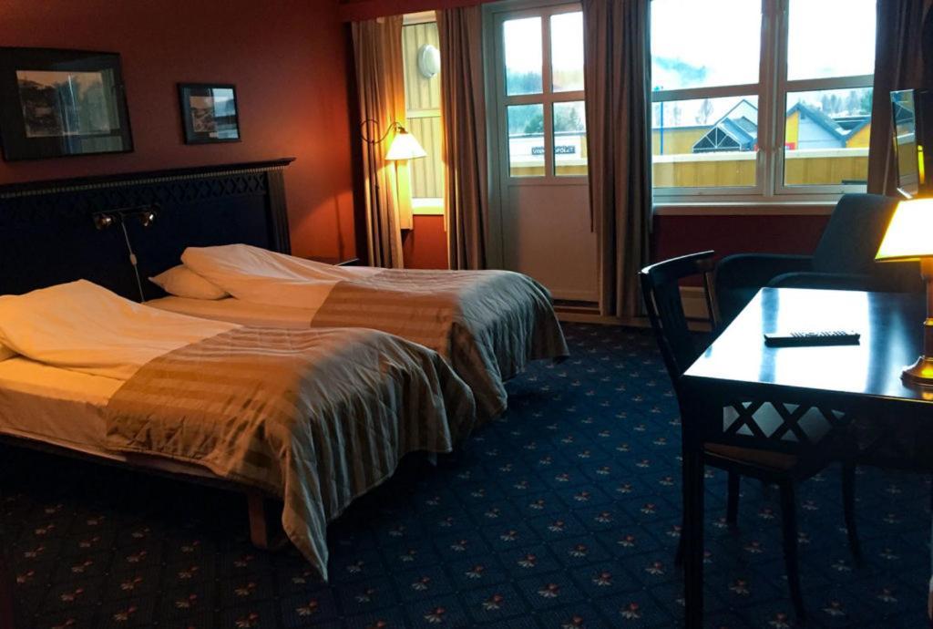 Grong Hotell Buitenkant foto